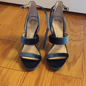 Vince Camuto blue velvet heels (never been worn)